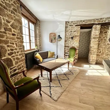 Semesterbostad Petite Maison De *