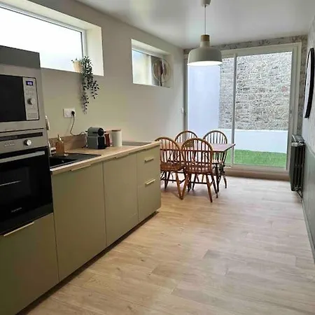 Nyaraló Petite Maison De Avranches
